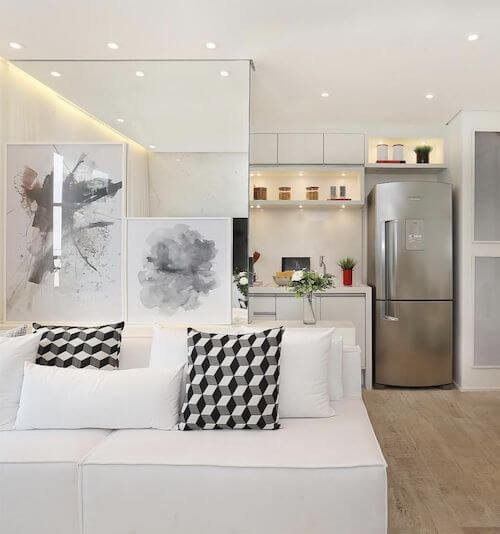 Usar espelhos em salas pequenas