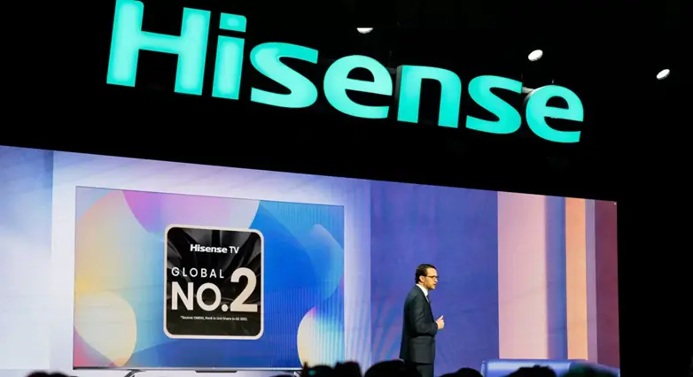 Estande da Hisense em um evento internacional.